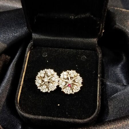 Luxury Diamond Look Floral Stud Earrings – Brilliant Sparkle Finish